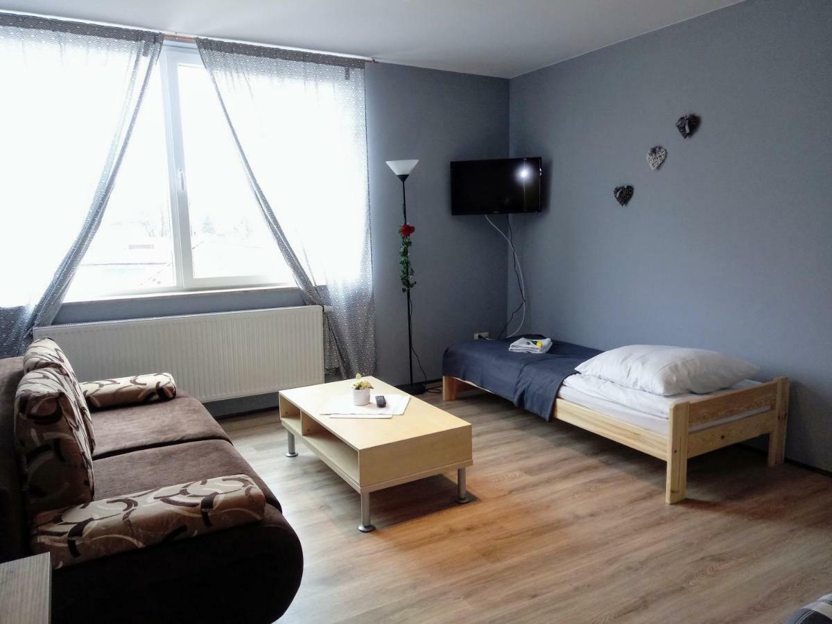 Noclegi Na Heweliusza Sanok Bagian luar foto
