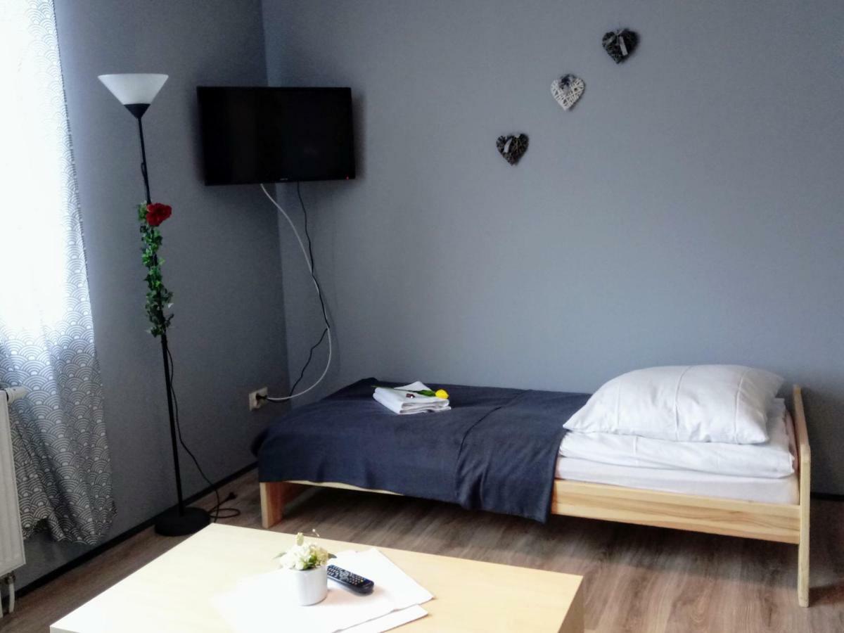 Noclegi Na Heweliusza Sanok Bagian luar foto