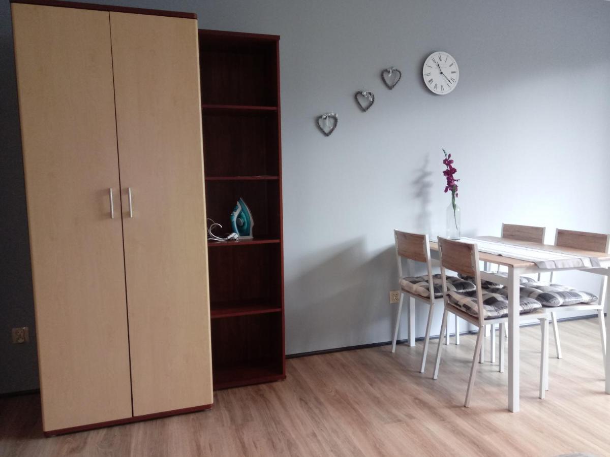 Noclegi Na Heweliusza Sanok Bagian luar foto